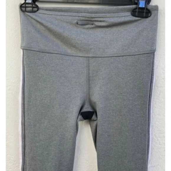 GAP FIT Blackout Technology High‎ Compression Womens Legging XS​​ - Picture 4 of 4